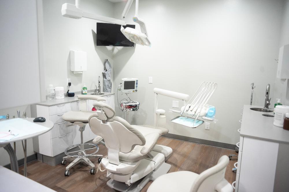 treatment room at a tuscaloosa dental office