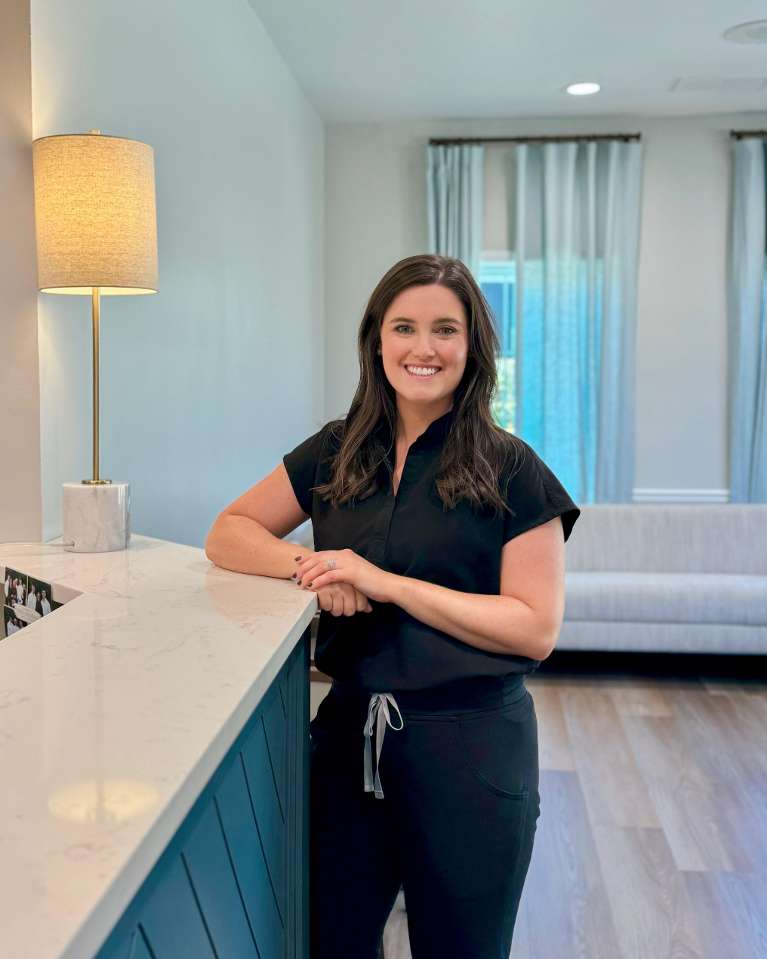 Dr. Ally Mizerany, a dentist at vandervoort family dentistry
